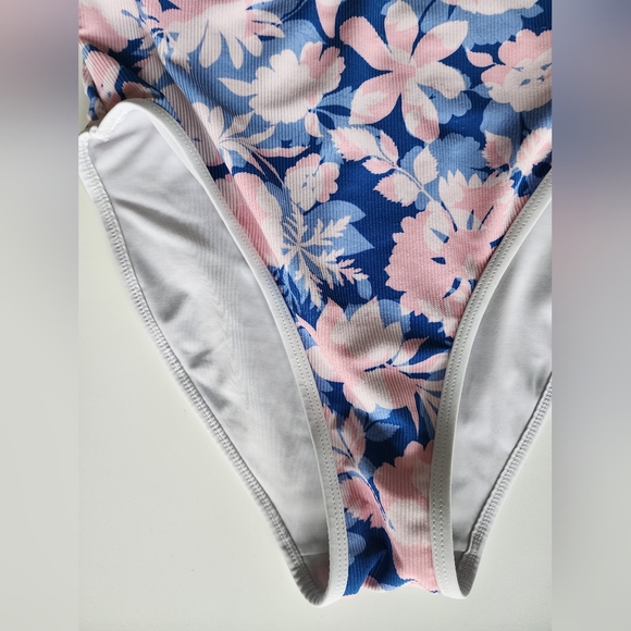 Lainsnow Tiare Hawaii Collab One Piece - Picture 3 of 7